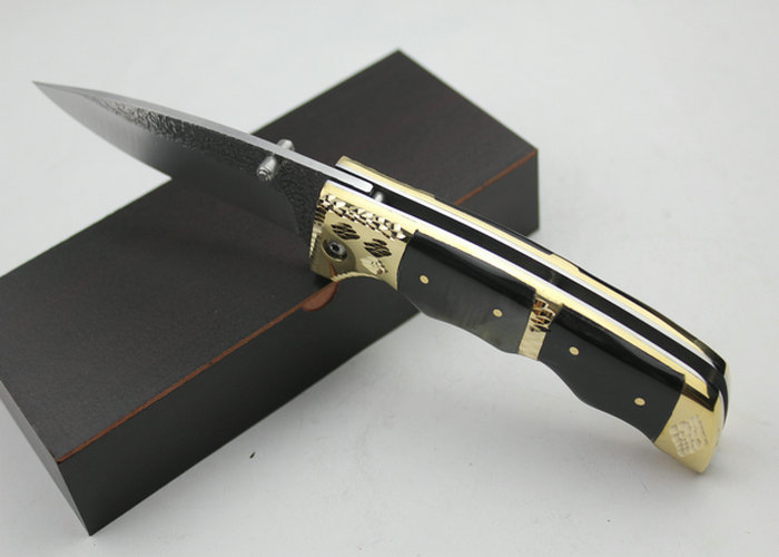 High Quality Pattern Steel Folding Knife Collection Knife with Ox horn Handle UDTEK01215